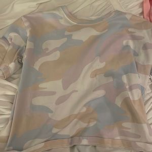 hollister multi color crop top